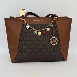 Michael Kors Maddie Medium East West Tote Bag